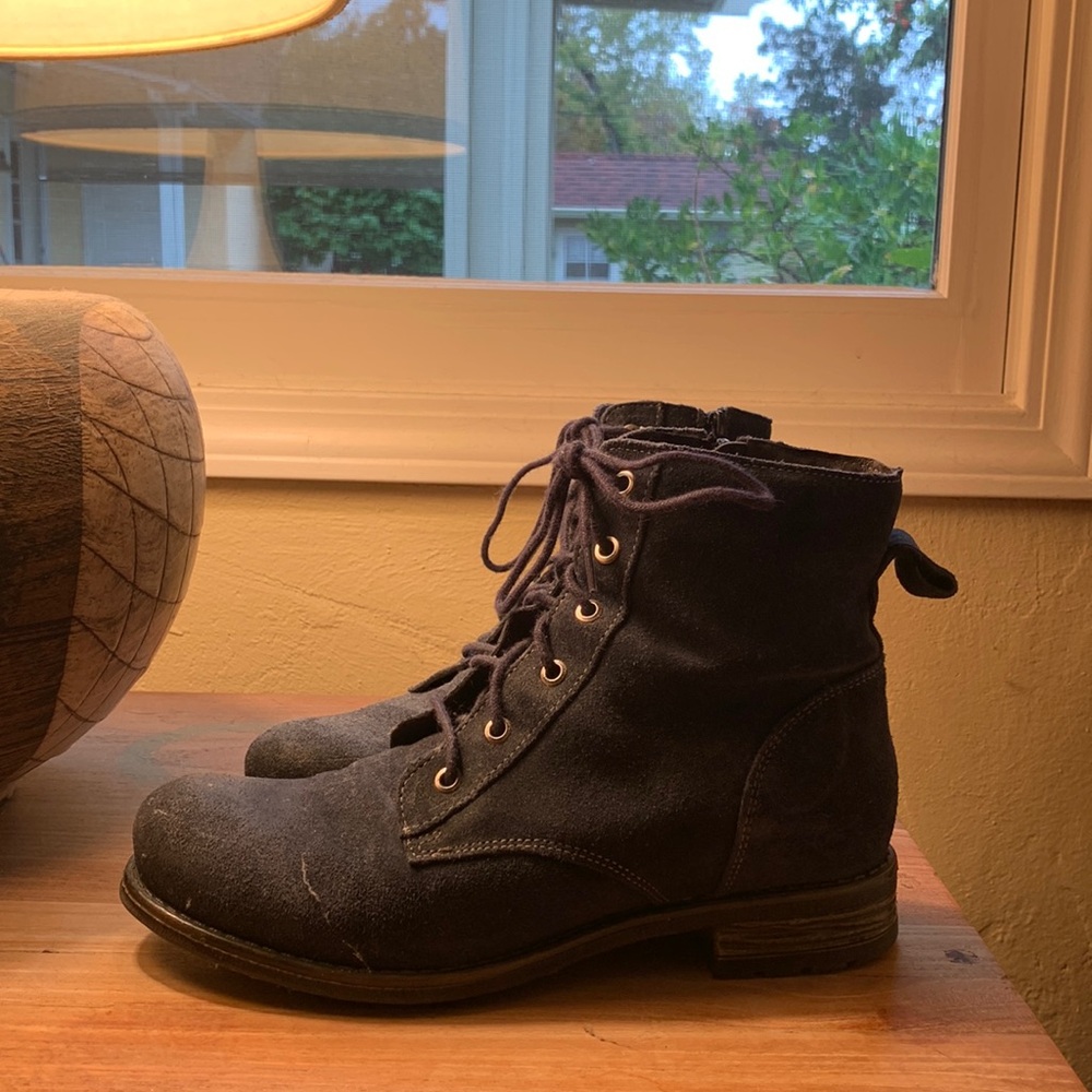 Taos Boots